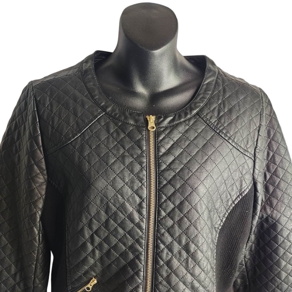 Maurices Women's Black Faux Leather Quilted ZIP Up Pockets Jacket Size Large - Picture 4 of 12
